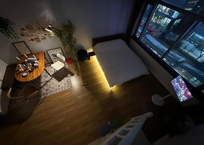 Cozy Duplex 10 Sec From Hongik Stn * 서울특별시