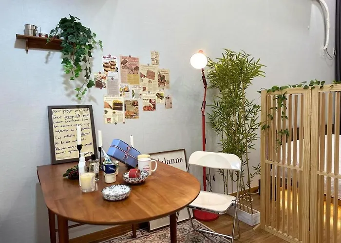 Cozy Duplex 10 Sec From Hongik Stn
