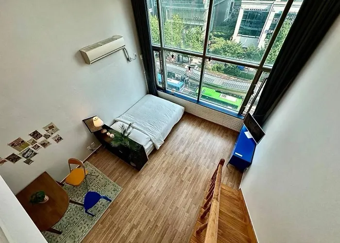 아파트 Cozy Duplex 10 Sec From Hongik Stn